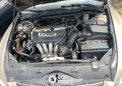 HONDA ACCORD 2003 - 4/5