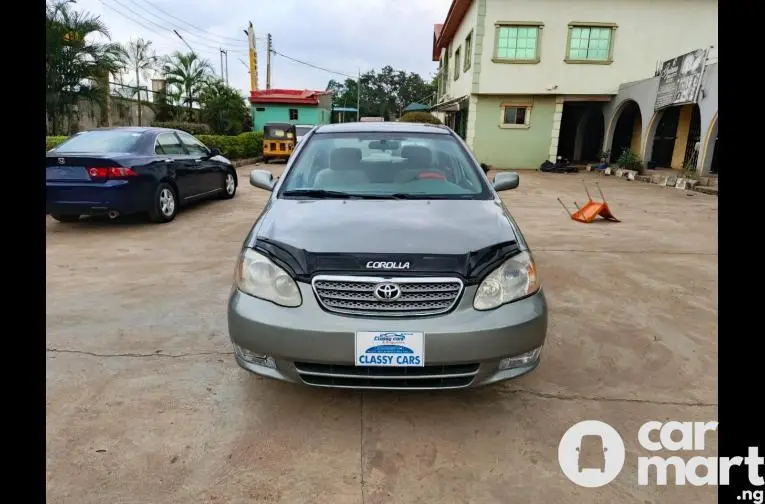 Super Clean 2004 Toyota Corolla - 1/5