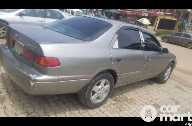 Clean Registered 2002 Toyota Camry - 5/5