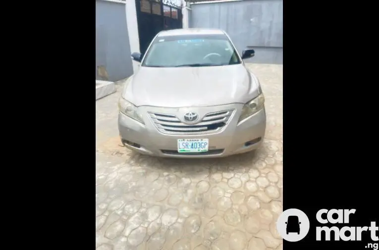 Toyota Camry hybrid 2007 - 1/4