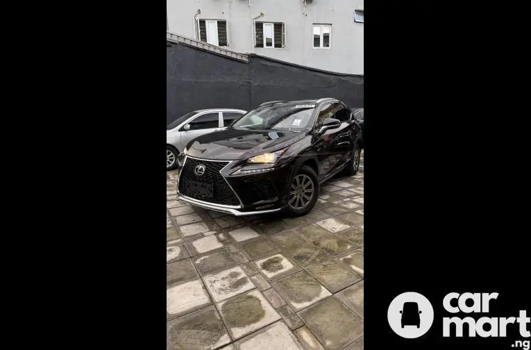 Used 2015 Lexus NX 200t - 1/5