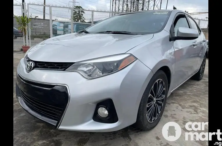 2015 Foreign-used Toyota Corolla Sport - 1/5