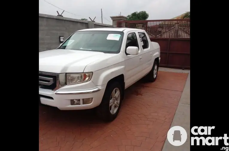 Cheap Tokunbo 2011 Honda Ridgeline - 4/5