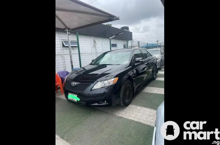 Pre-Owned 2008 Toyota Camry SEc - 1/5