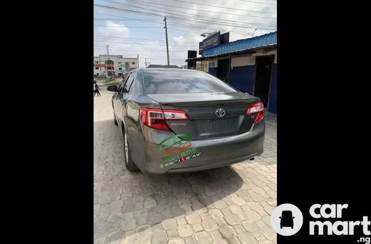 Just Arrived TOKUNBO 2012 Toyota Camry LE - 4/5