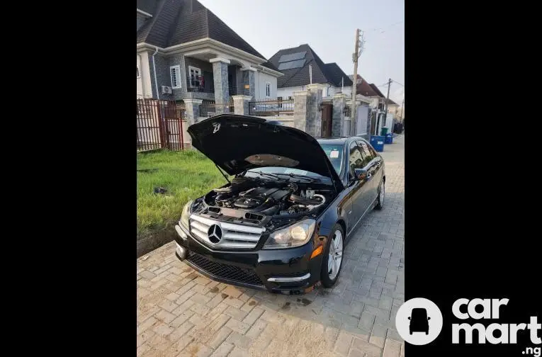 2012 Mercedes Benz C250 Foreign Used - 4/5