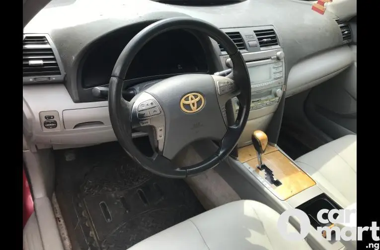 Used Toyota Camry 2008 - 4/5