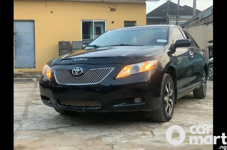 Nigeria Used 2008 Toyota Camry LE - 1/5