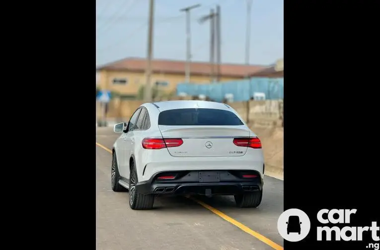 TOKS STANDARD 2019 MERCEDES BENZ GLE63s - 4/5