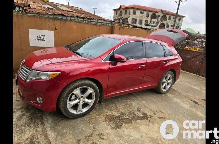 Toyota Venza 2010 - 1