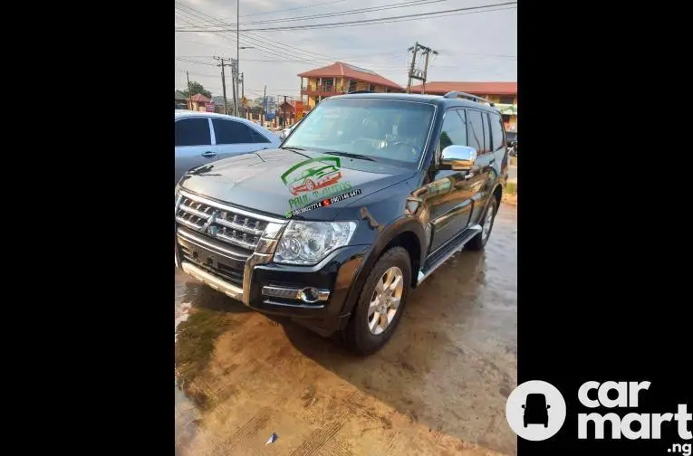 Bought Brand New 2019 Mitsubishi Pajero - 1/5