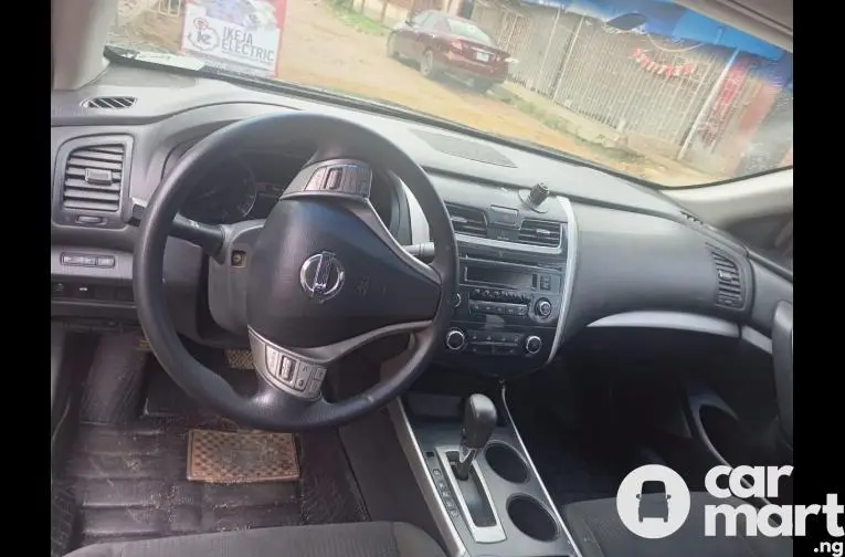 Used Nissan Altima 2015