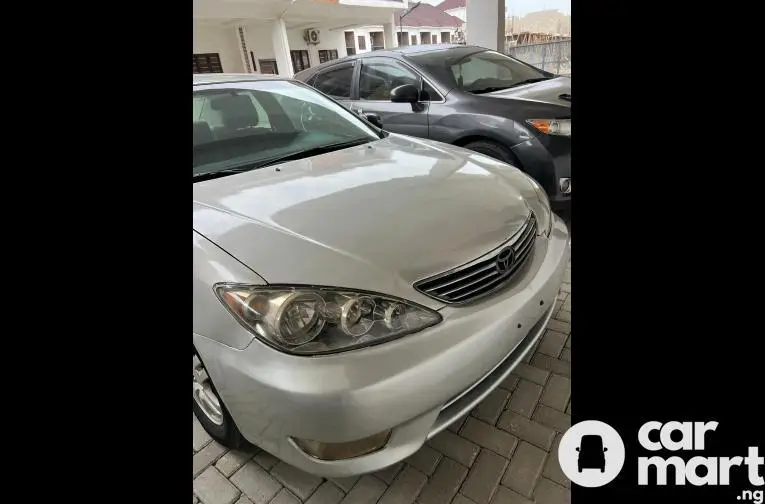 Used Toyota Camry 2005