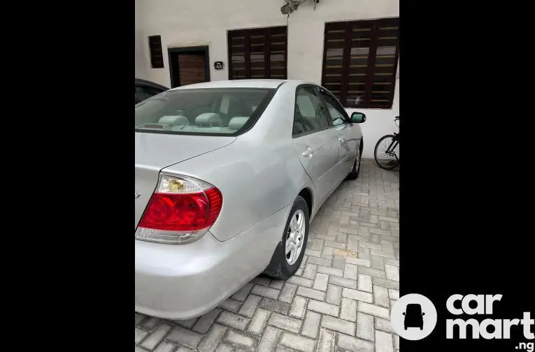 Used Toyota Camry 2005