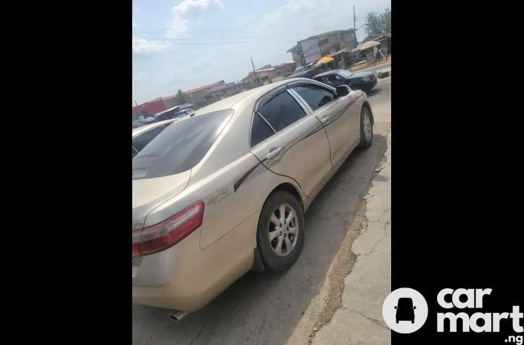 Toyota Camry 2007 muscle