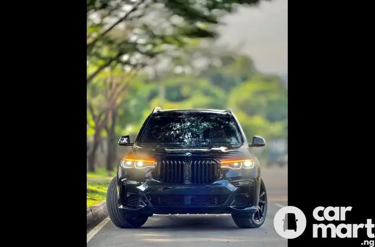 2020 BMW X7 M50i - 1/5