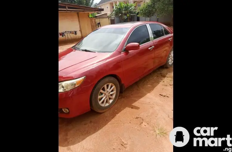 2010 Toyota Camry Spider - 3/4