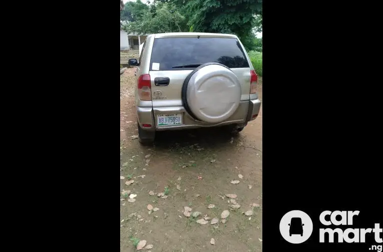 Used Toyota Rav4 2003 SUV - 1/5