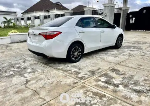 Super clean 2014 Toyota Corolla LE - 4/5