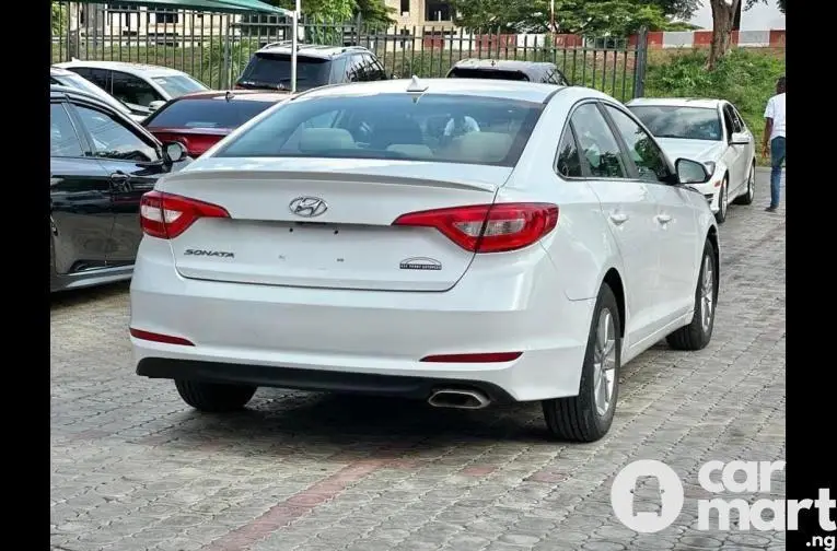 Used 2015 HYUNDAI SONATA - 4/5