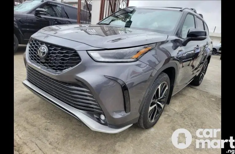 2023 Toyota Highlander XSE AWD - 1/5