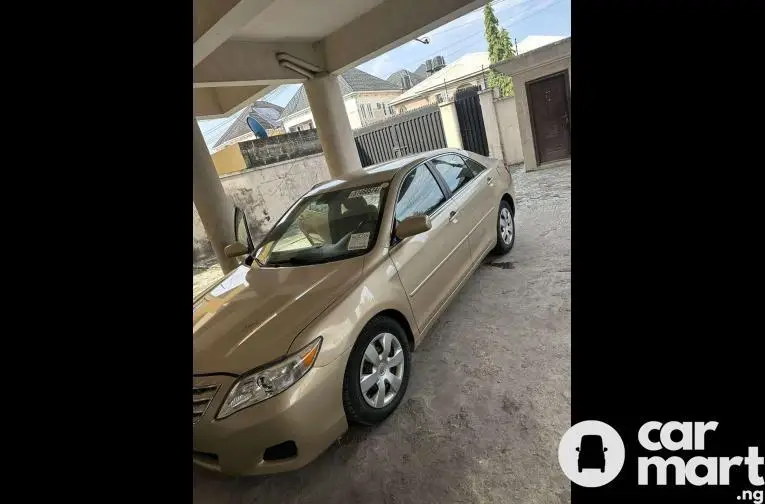 Tokunbo Toyota Camry 2010 - 3/5