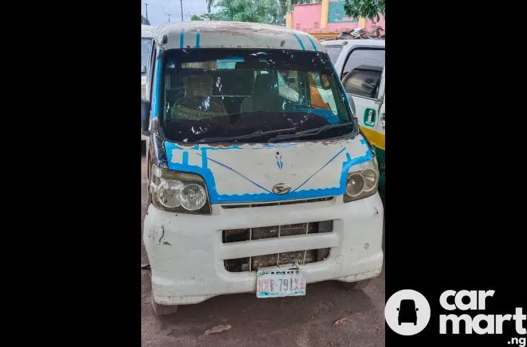 Daihatsu HIJET bus - 1/5