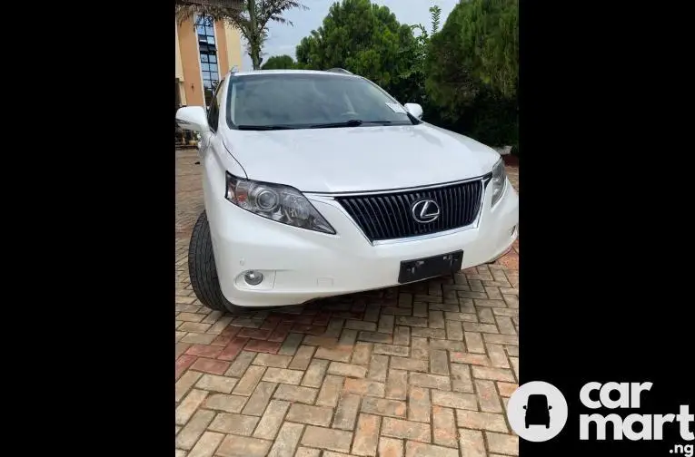 2012 LEXUS RX350 - 3/5