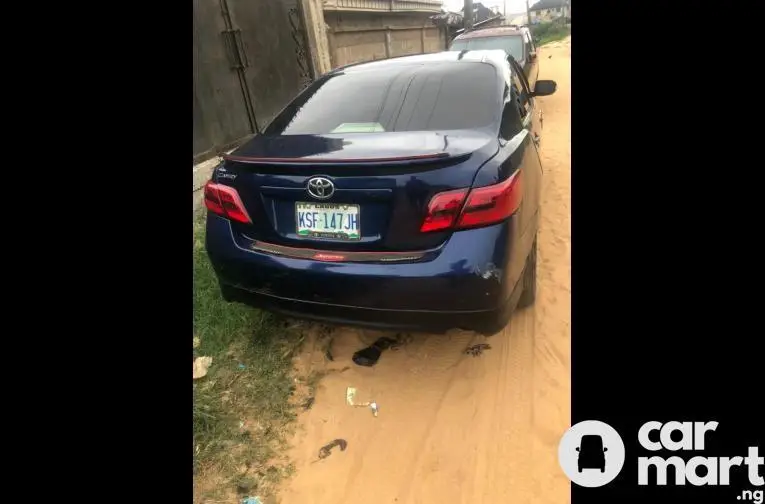 Registered 2009 Toyota Camry - 2/5