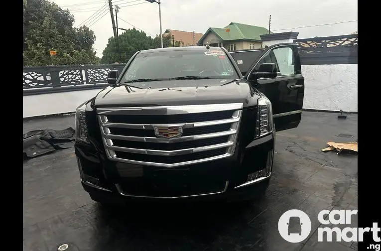 2018 Cadillac Escalade Premium - 1/5