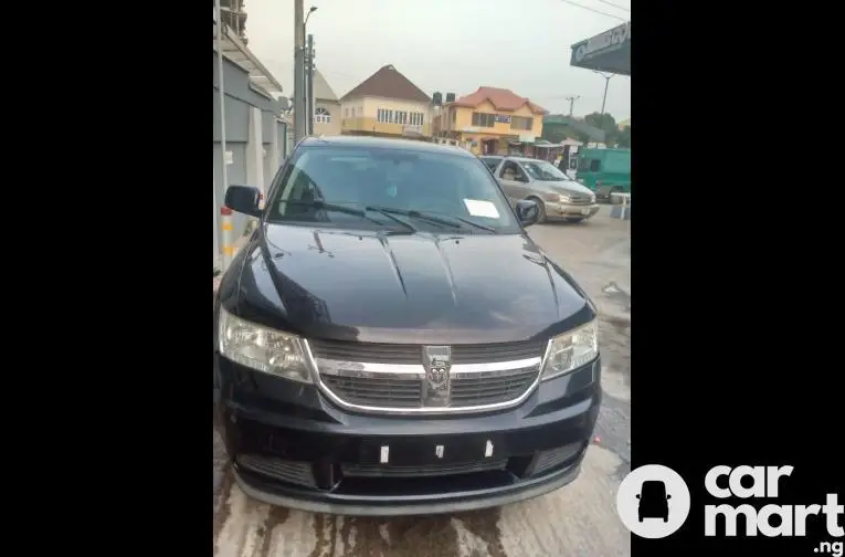 Used DODGE JOURNEY 2009 - 1/4