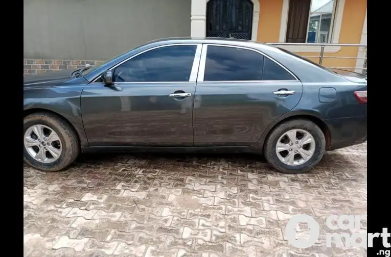 2007 Toyota Camry muscle - 3/5