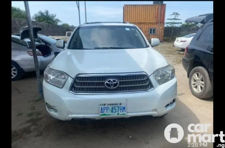 Used Toyota Highlander 2008 hybrid - 1/5