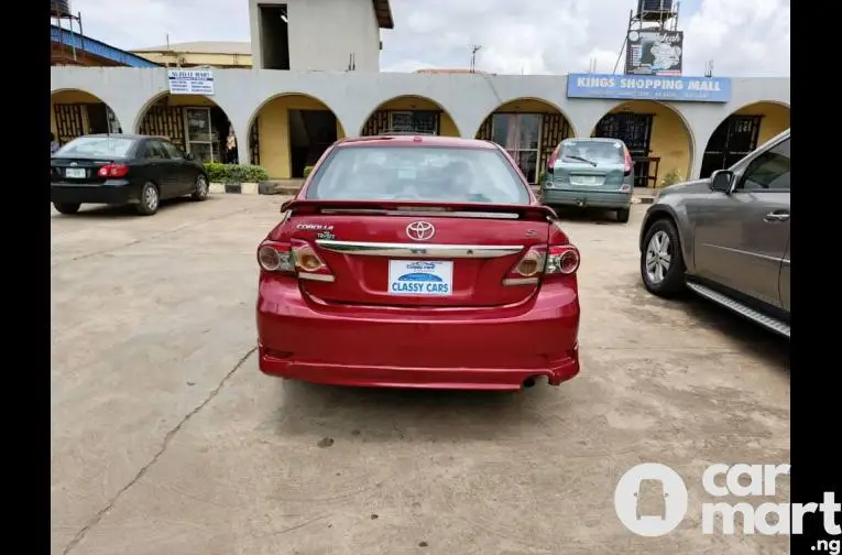 2012 Toyota Corolla Sport - 3/5