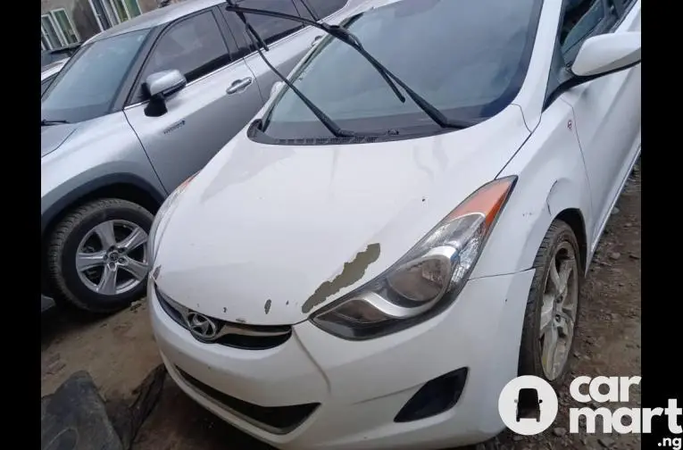 Used Hyundai Elantra 2012 - 1/5