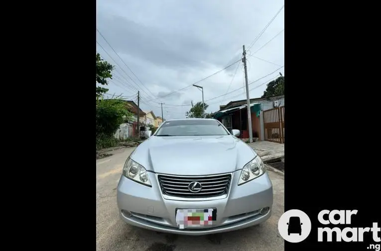 Registered barely used 2008 Lexus ES350 - 1/5