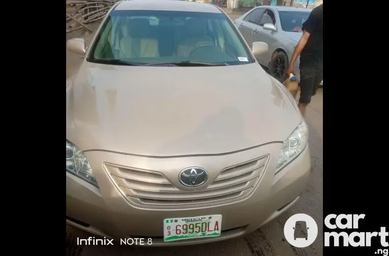 Foreign Used 2009 Toyota Camry - 1/5