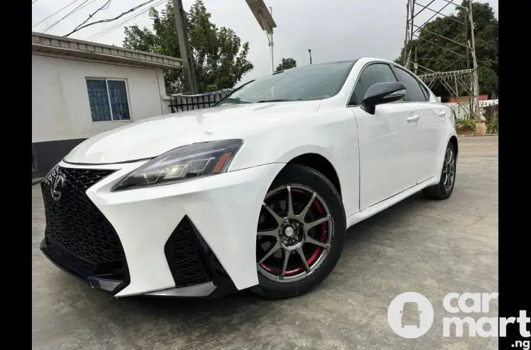 Registered Lexus IS250 2009 - 5