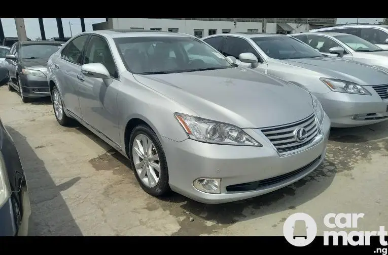 Foreign Used 2011 Lexus Es350 - 1/5