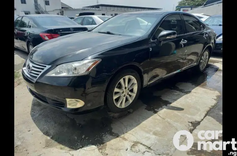 Foreign Used 2010 Lexus ES350 - 2/5