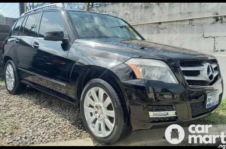 Foreign Used 2011 Mercedes Benz glk350 - 2/5