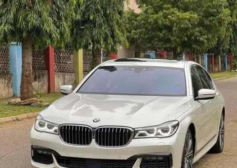 Super clean 2018 BMW 7 Series - 2/5