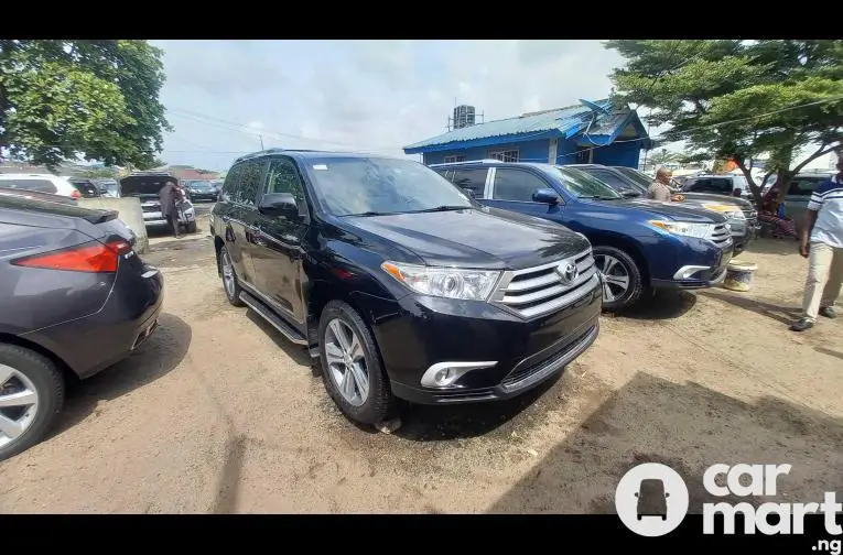 Foreign Used 2013 Toyota highlander - 1/5