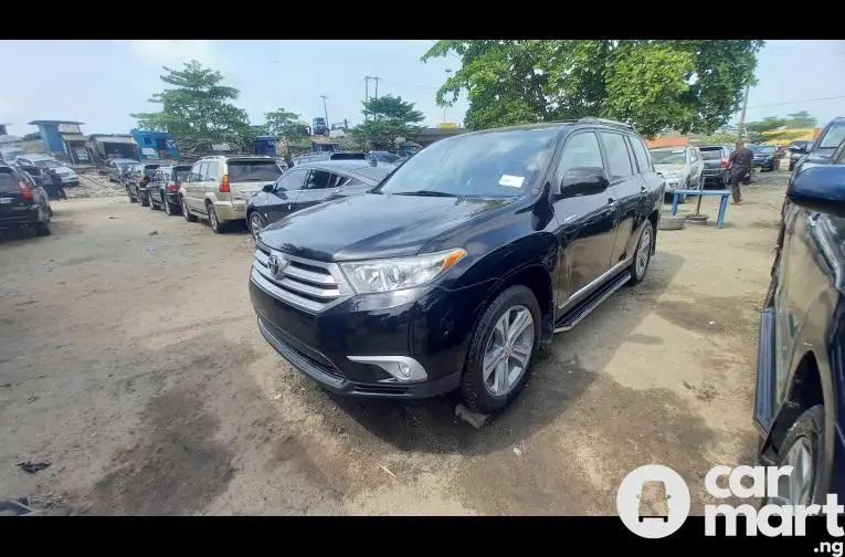 Foreign Used 2013 Toyota highlander - 2/5