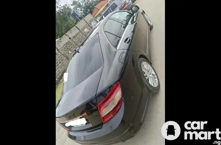 Mercedes Benz C300 2009 - 3/5