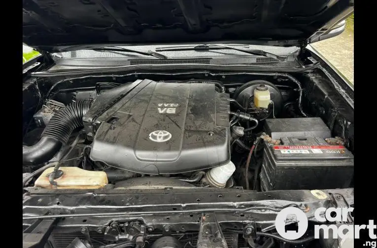 Tokunbo 2014 Facelift to 2020 Toyota Tacoma - 4/5