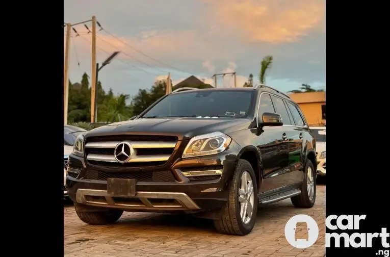 DIRECT FOREIGN USED 2014 MERCEDES BENZ GL450 - 2/5