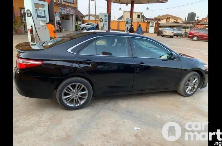 2015 Toyota Camry Sport - 5/5