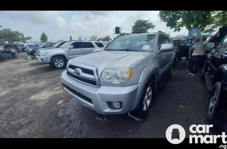 Foreign Used 2007 Toyota 4runner - 1/5