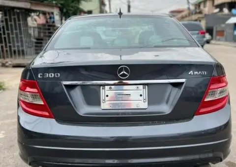 2011 Mercedes-Benz C300 4MATIC - 5/5